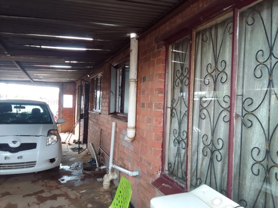 3 Bedroom Property for Sale in Bloemside Free State